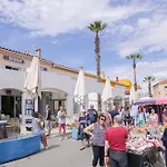 La Vermeille De Barcares Et Son - La En Groupe A La Plage- 19 Pers *