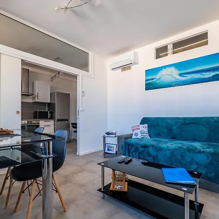 Tatil Evi La Vermeille De Barcares Et Son - La En Groupe A La Plage- 19 Pers