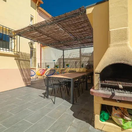 Tatil Evi La Vermeille De Barcares Et Son - La En Groupe A La Plage- 19 Pers Le Barcarès
