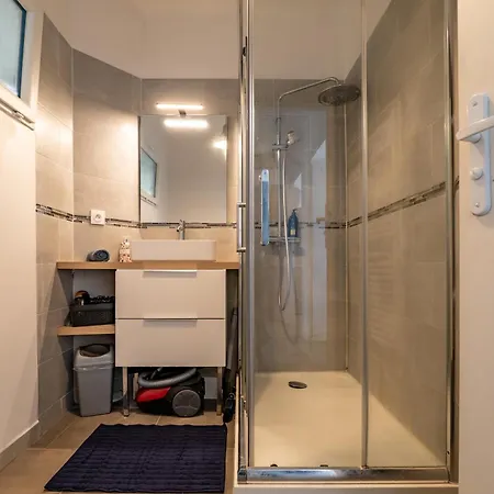 Tatil Evi La Vermeille De Barcares Et Son - La En Groupe A La Plage- 19 Pers *
